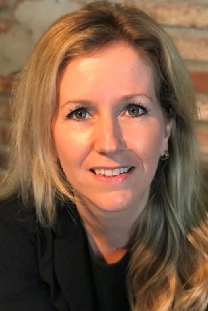 Hellen%20-%20Signify.jpg